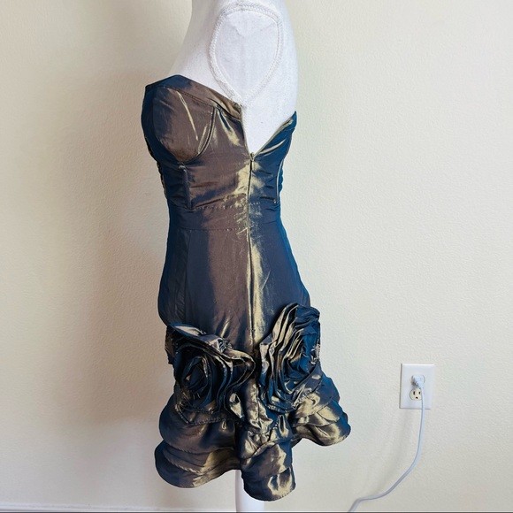 Twelve By Twelve Gold ColorShift Bustier Hook Floral Embellished Mini Dress - Picture 7 of 9